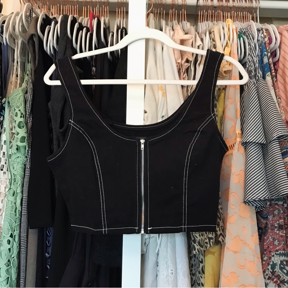 ❌F21 Topstitched Denim Zip-Front Cropped Top - Picture 5 of 12